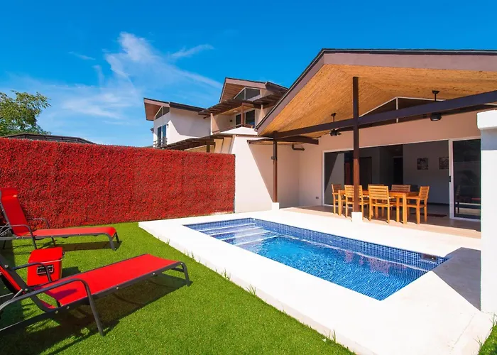 Pop House With Private Pool At Ciudad Del Mar In Jaco