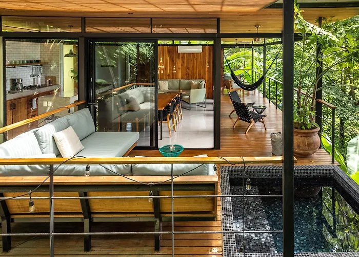 The Green House, Santa Teresa - Adults Only